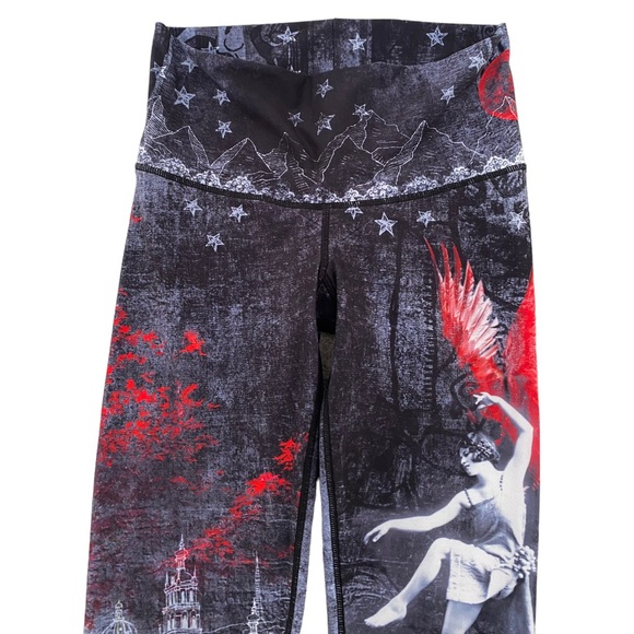 Niyama Sol • Bad Moon Rising Crop Leggings - Picture 4 of 6